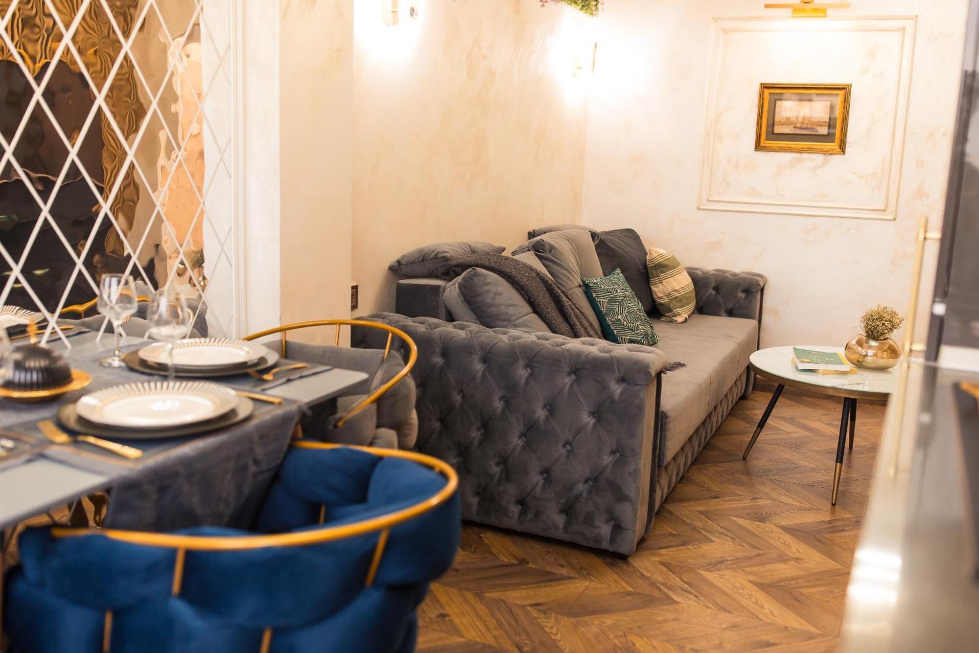 Royalty Apt With City Views On Calea Victoriei Бухарест Екстер'єр фото